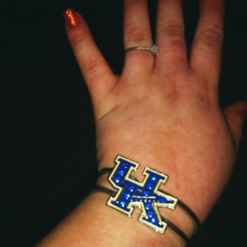 University of kentucky bracelet